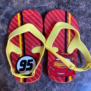 Disney Cars Flip Flop Sandals Little Kid Size 5-6 Elastic Heel Strap